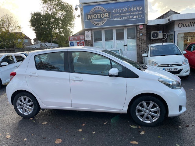 Used Toyota Yaris 2013 for sale - 76427861: Photo 3