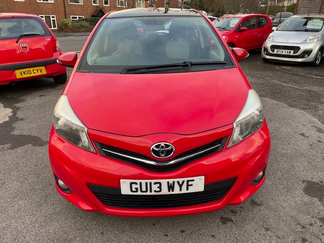 Used Toyota Yaris 2013 for sale - 77532723: Photo 2
