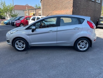 Used Ford Fiesta 2013 for sale - 79244248: Photo