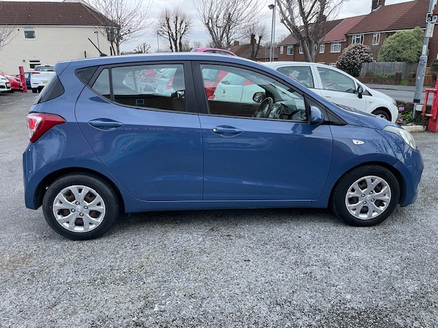 Used Hyundai i10 2014 for sale - 77679097: Photo 3