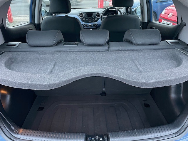 Used Hyundai i10 2014 for sale - 77679097: Photo 6