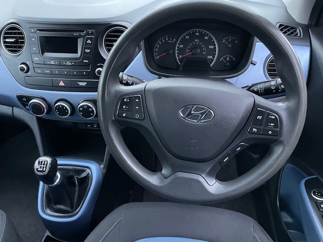 Used Hyundai i10 2014 for sale - 77679097: Photo 9