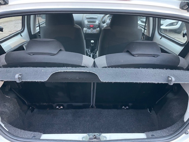 Used Toyota AYGO 2013 for sale - 77519989: Photo 7