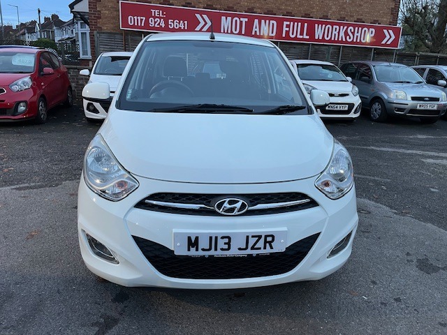 Used Hyundai i10 2013 for sale - 76568695: Photo 2