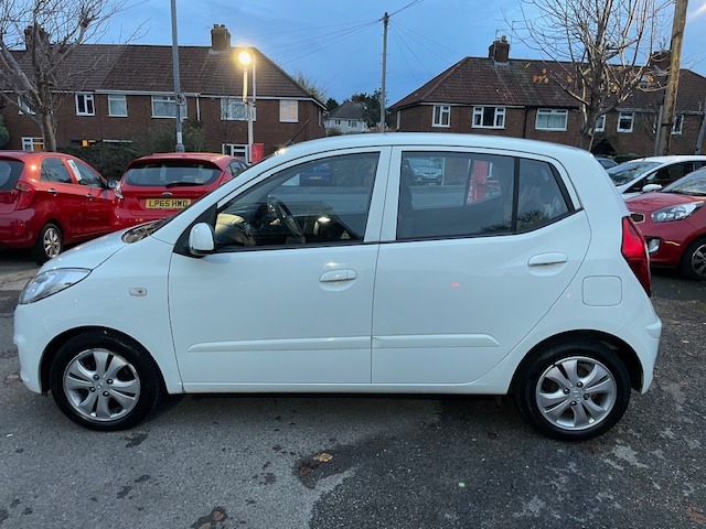 Used Hyundai i10 2013 for sale - 76568695: Photo 5