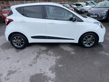 Used Hyundai i10 2019 for sale - 79072906: Photo