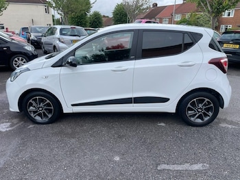 Used Hyundai i10 2019 for sale - 79072906: Photo