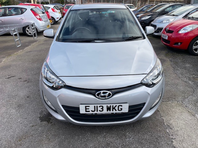 Used Hyundai i20 2013 for sale - 77836697: Photo 2