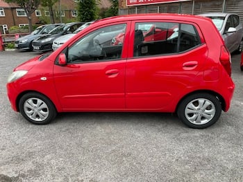 Used Hyundai i10 2012 for sale - 79841863: Photo