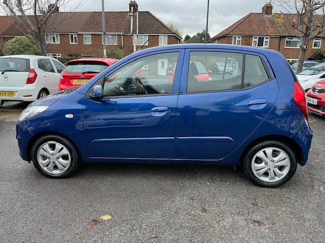 Used Hyundai i10 2014 for sale - 76568162: Photo 4