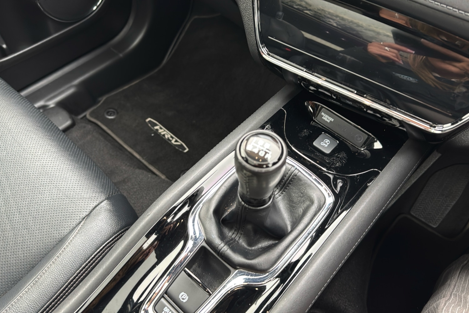 Used Honda HR-V 2018 for sale - 76757325: Photo 13