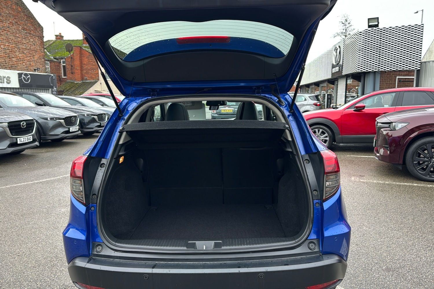 Used Honda HR-V 2018 for sale - 76757325: Photo 19