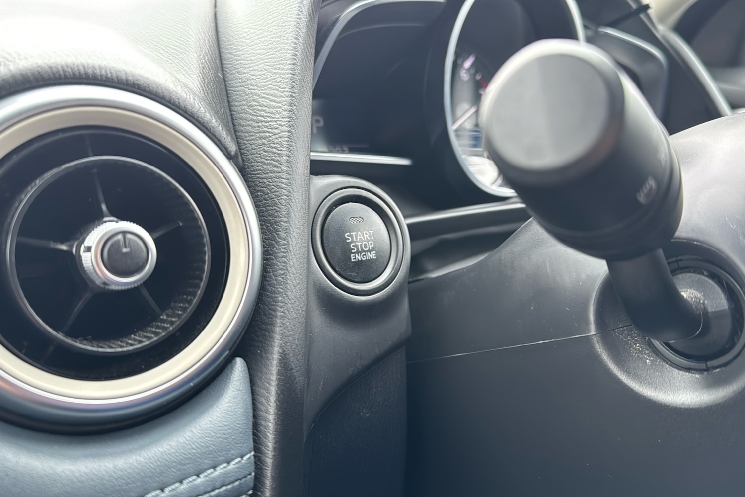 Used Mazda Mazda2 2022 for sale - 77415065: Photo 23