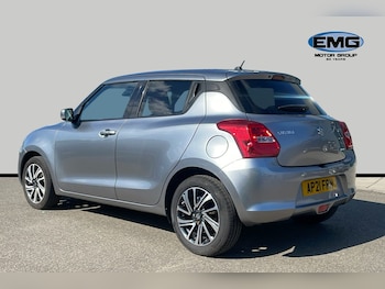Used Suzuki Swift 2021 for sale - 79636279: Photo