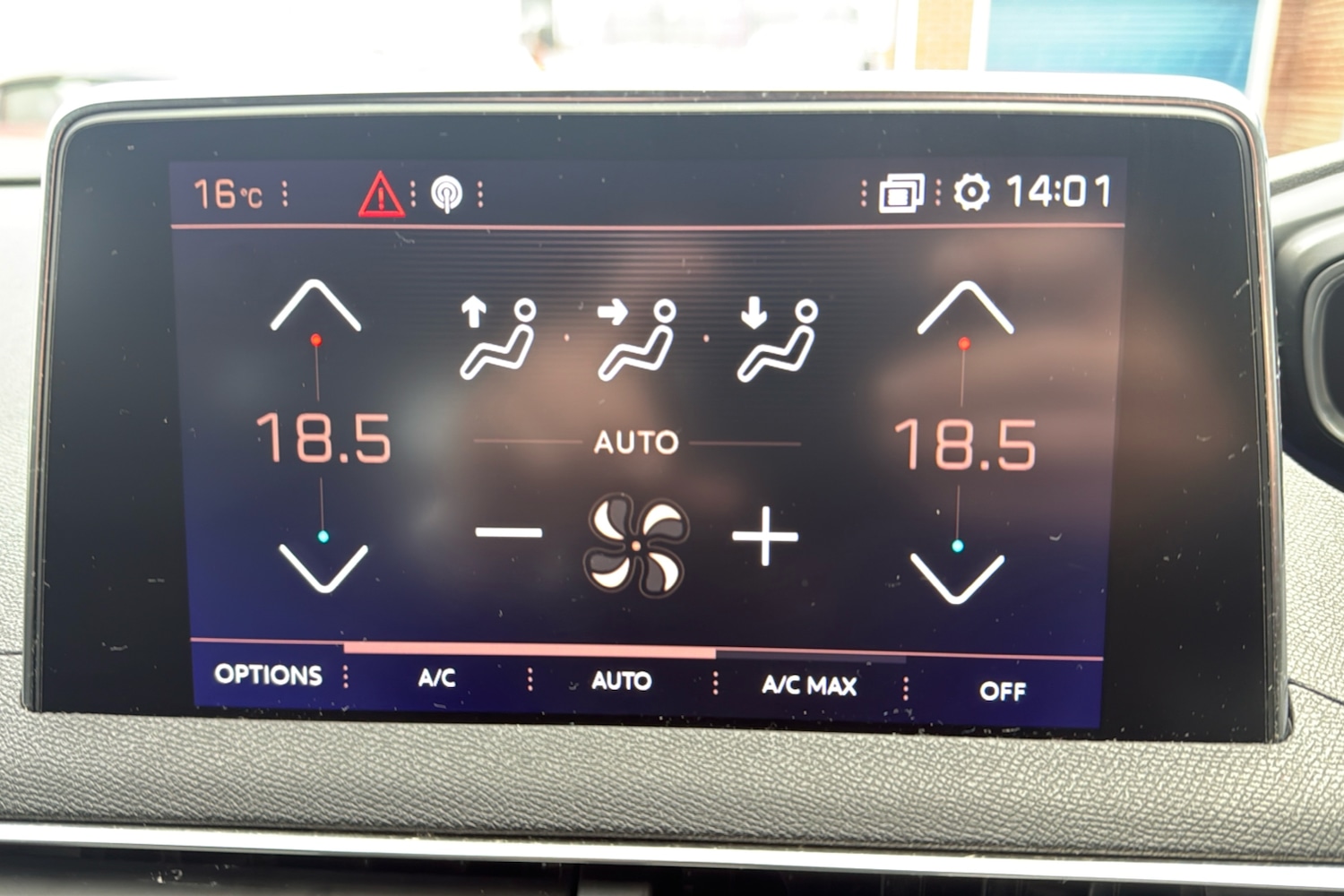 Used Peugeot 5008 2018 for sale - 76373494: Photo 16