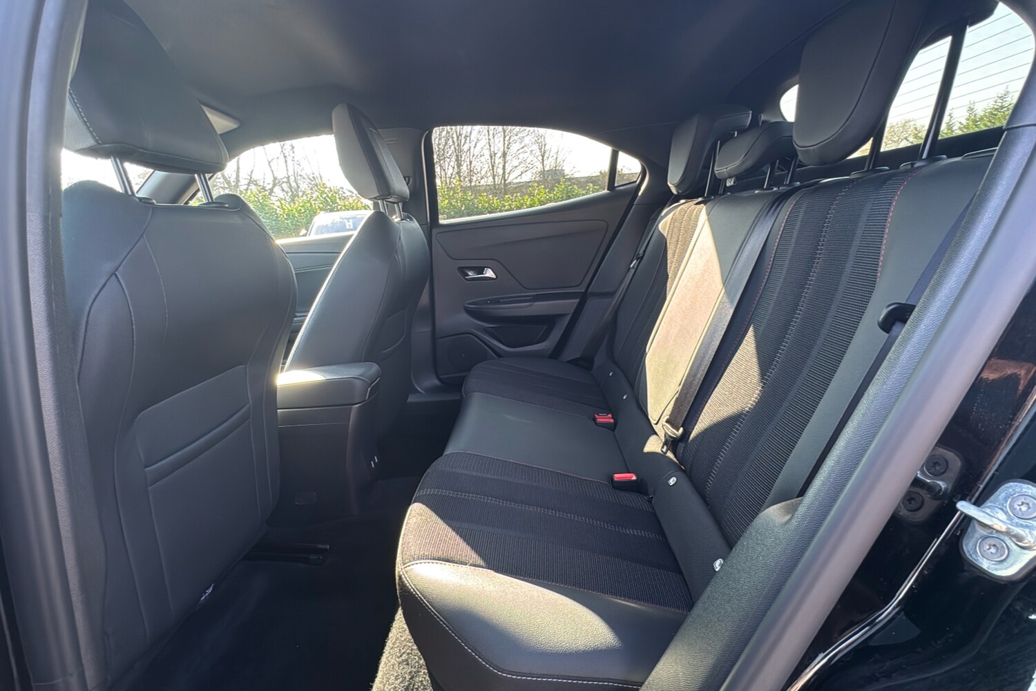 Used Vauxhall Mokka Electric for sale - 78103868: Photo 38