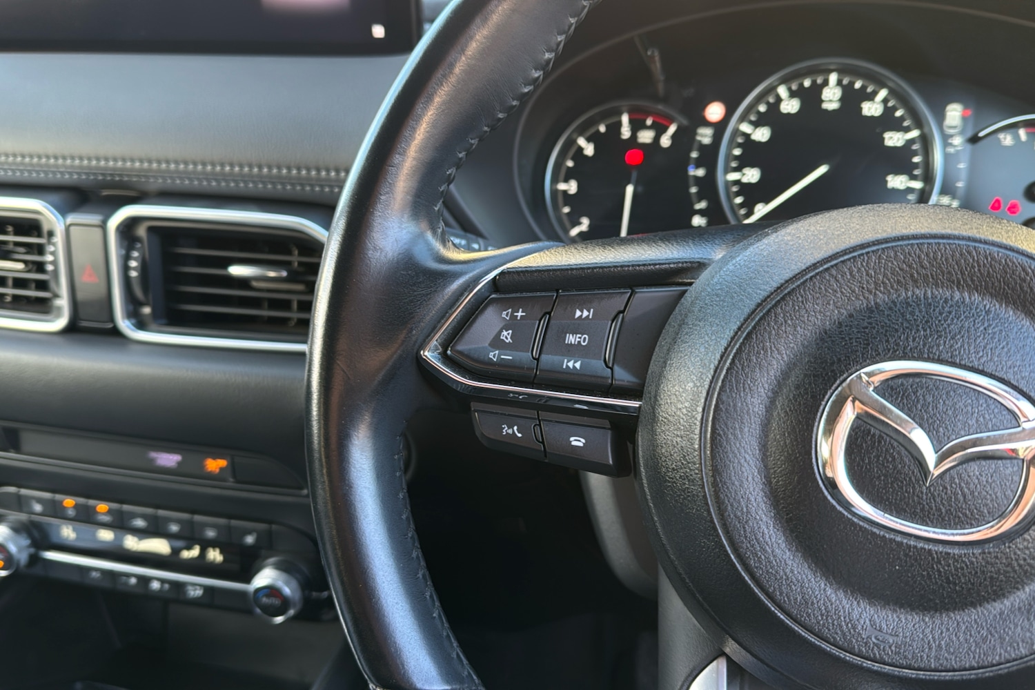 Used Mazda CX-5 2022 for sale - 77260665: Photo 17