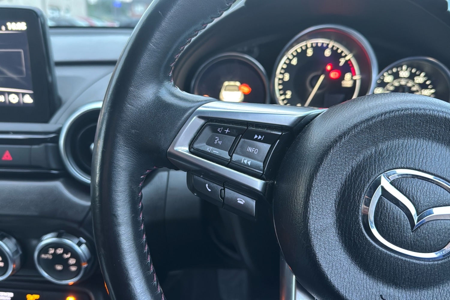 Used Mazda MX-5 2019 for sale - 77485535: Photo 16