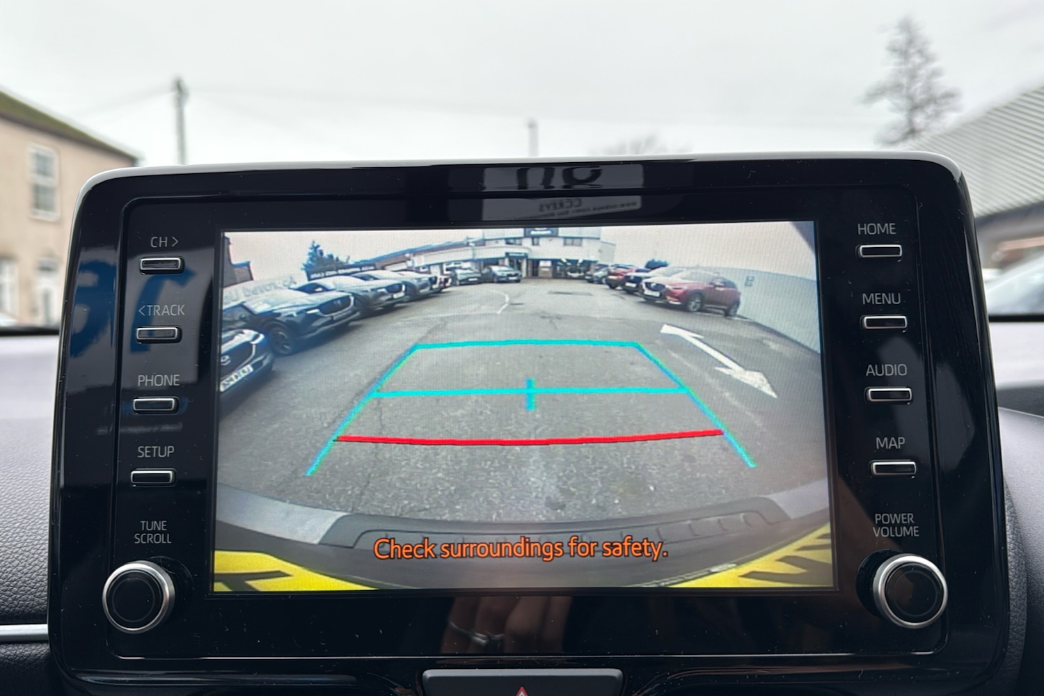 Used Toyota Yaris 2023 for sale - 77149144: Photo 28