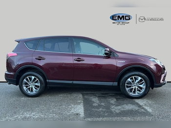 Used Toyota RAV4 2017 for sale - 76789797: Photo