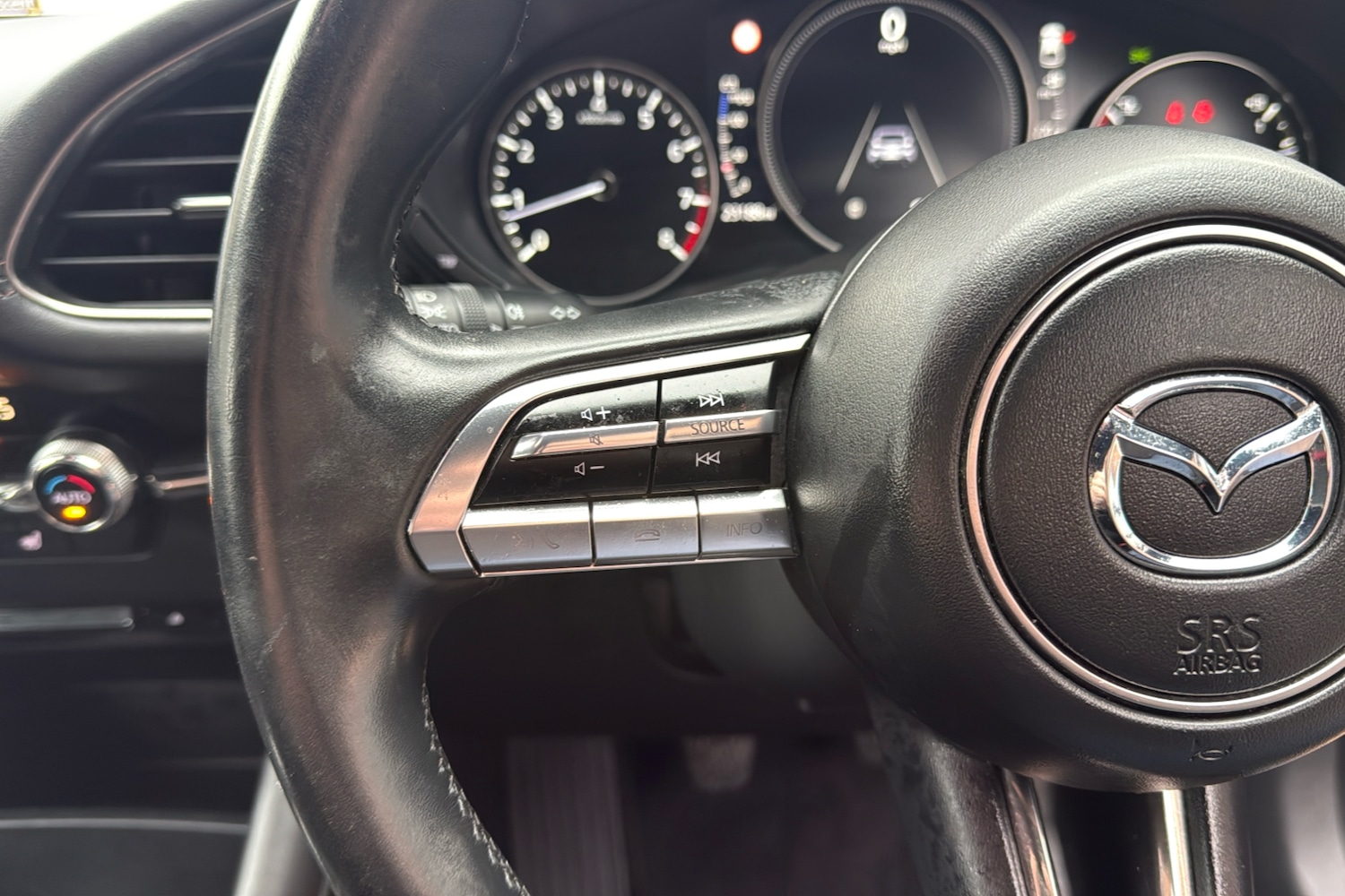 Used Mazda Mazda3 2020 for sale - 76248907: Photo 17