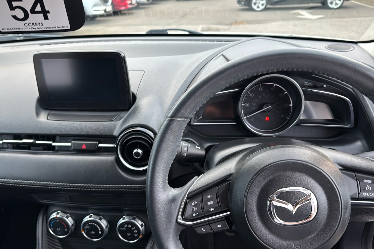 Used Mazda Mazda2 2017 for sale - 76436002: Photo 9