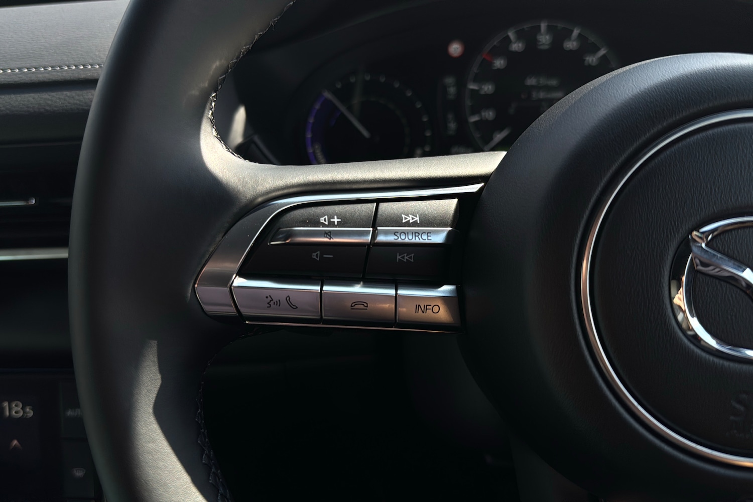 Used Mazda MX-30 2025 for sale - 76025519: Photo 17