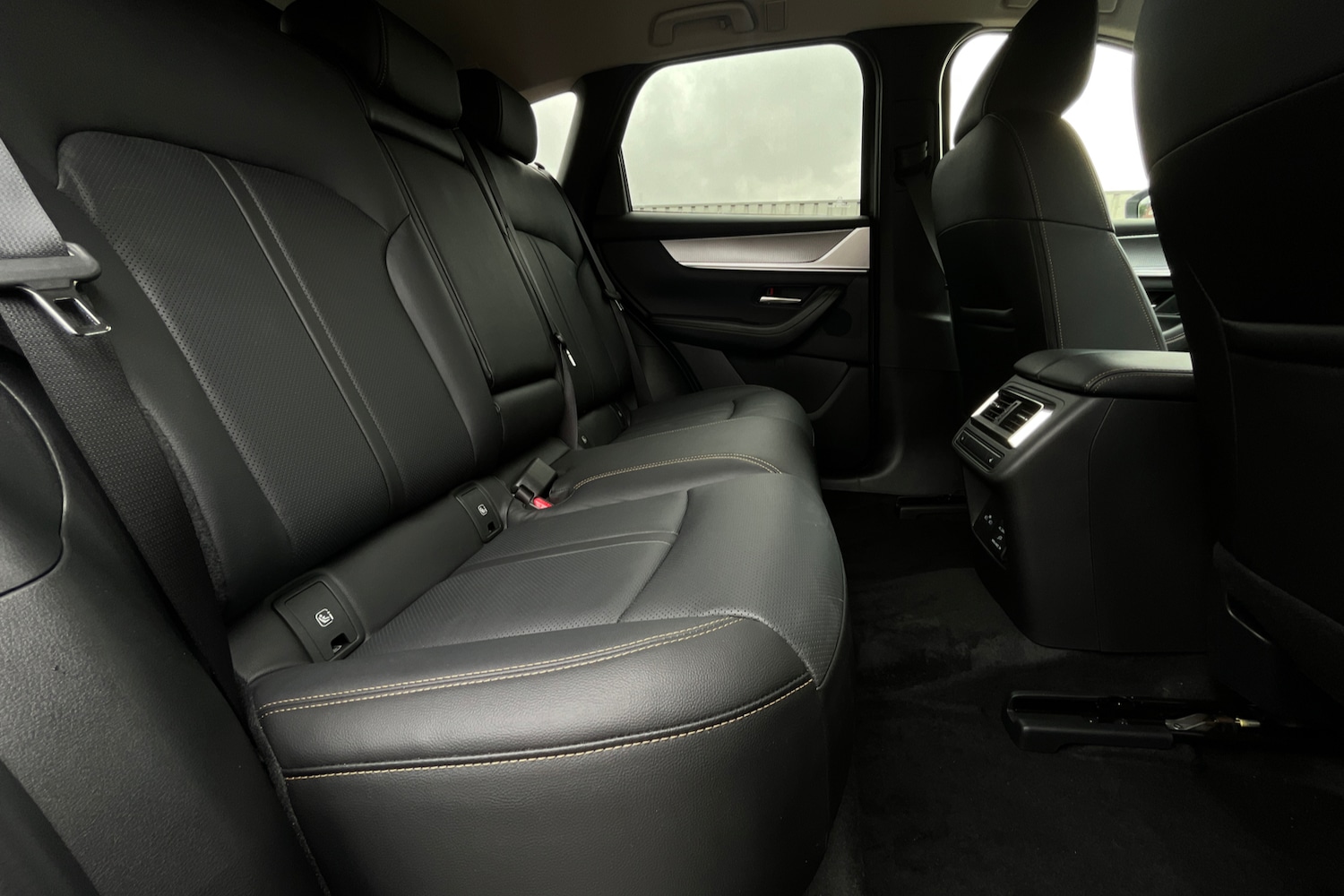 Used Mazda CX-60 2025 for sale - 76329054: Photo 12