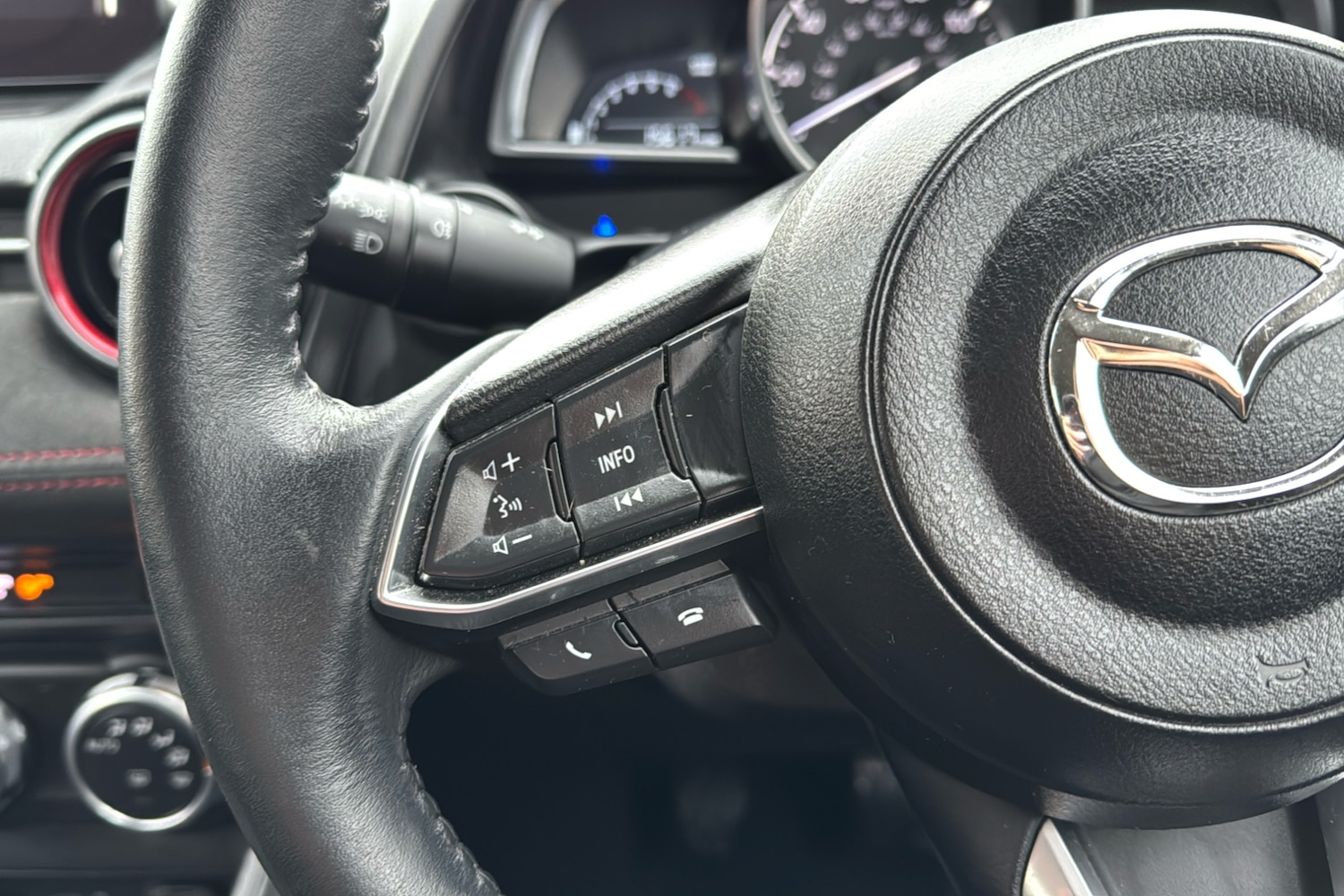 Used Mazda Mazda2 2024 for sale - 77179283: Photo 17