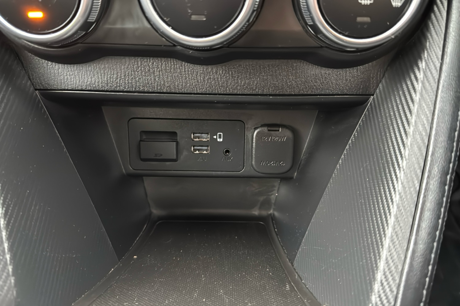 Used Mazda Mazda2 2024 for sale - 77179283: Photo 22