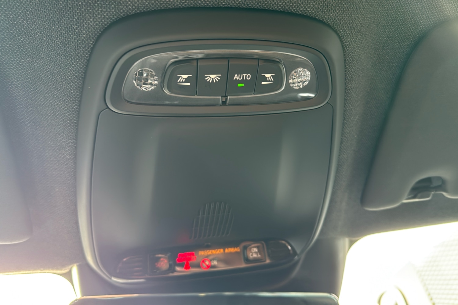 Used Volvo XC40 2020 for sale - 76553350: Photo 28