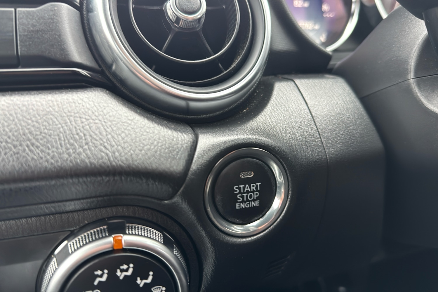 Used Mazda MX-5 2023 for sale - 77902234: Photo 21