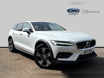 Used Volvo V60 Cross Country 2021 for sale - 79128367: Photo