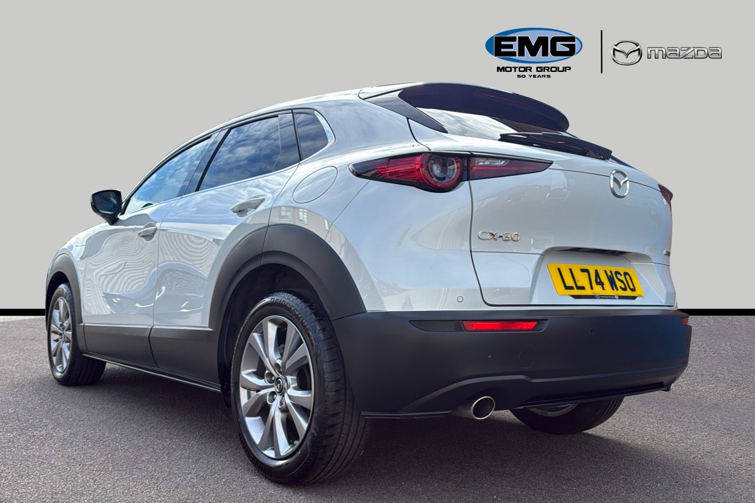Used Mazda CX-30 2024 for sale - 75981100: Photo 5