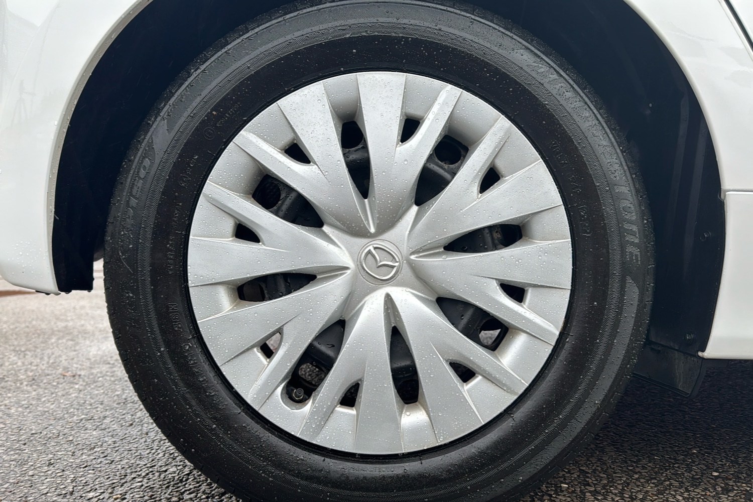 Used Mazda Mazda2 HYBRID 2022 for sale - 77541122: Photo 8