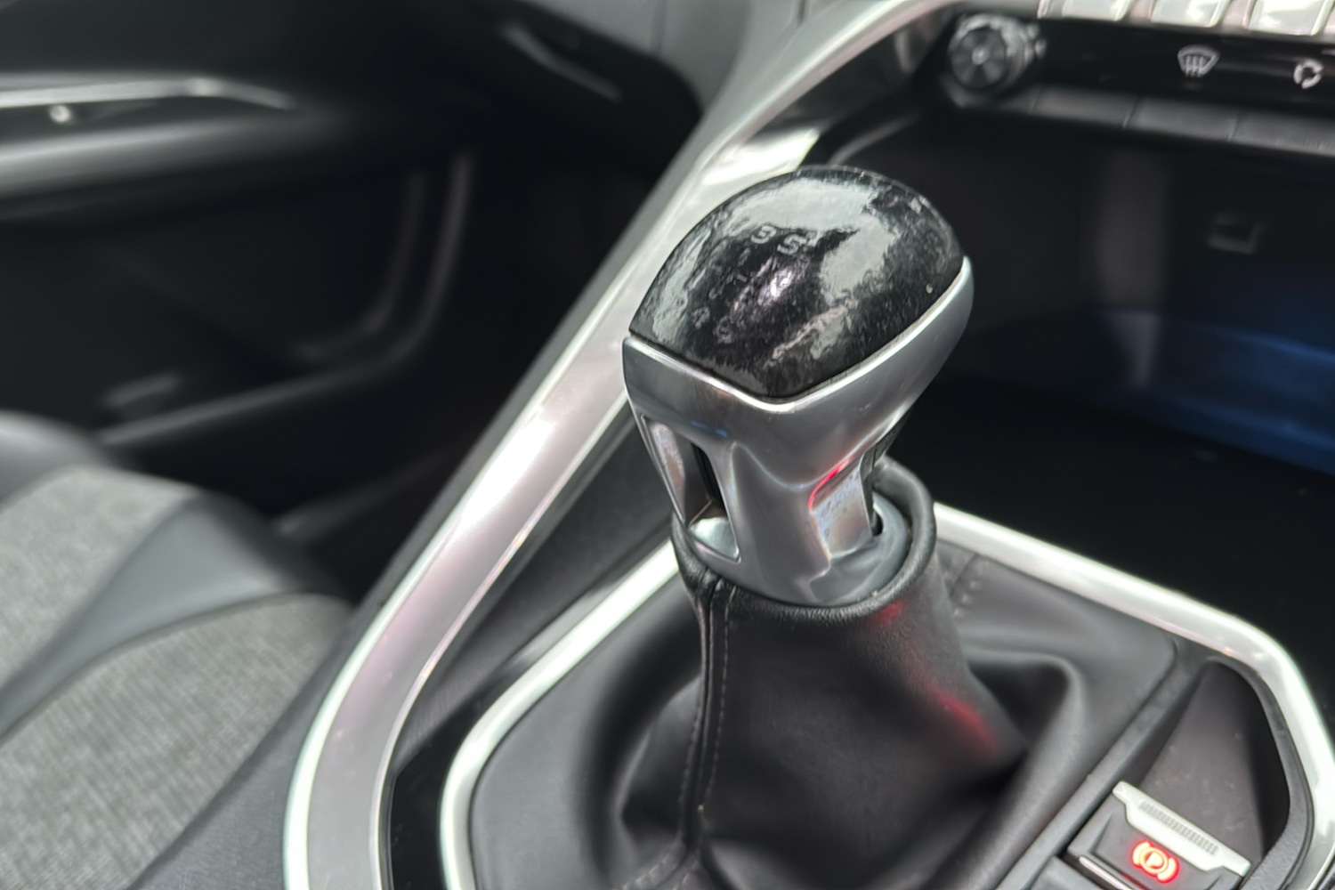 Used Peugeot 3008 2019 for sale - 77018933: Photo 13