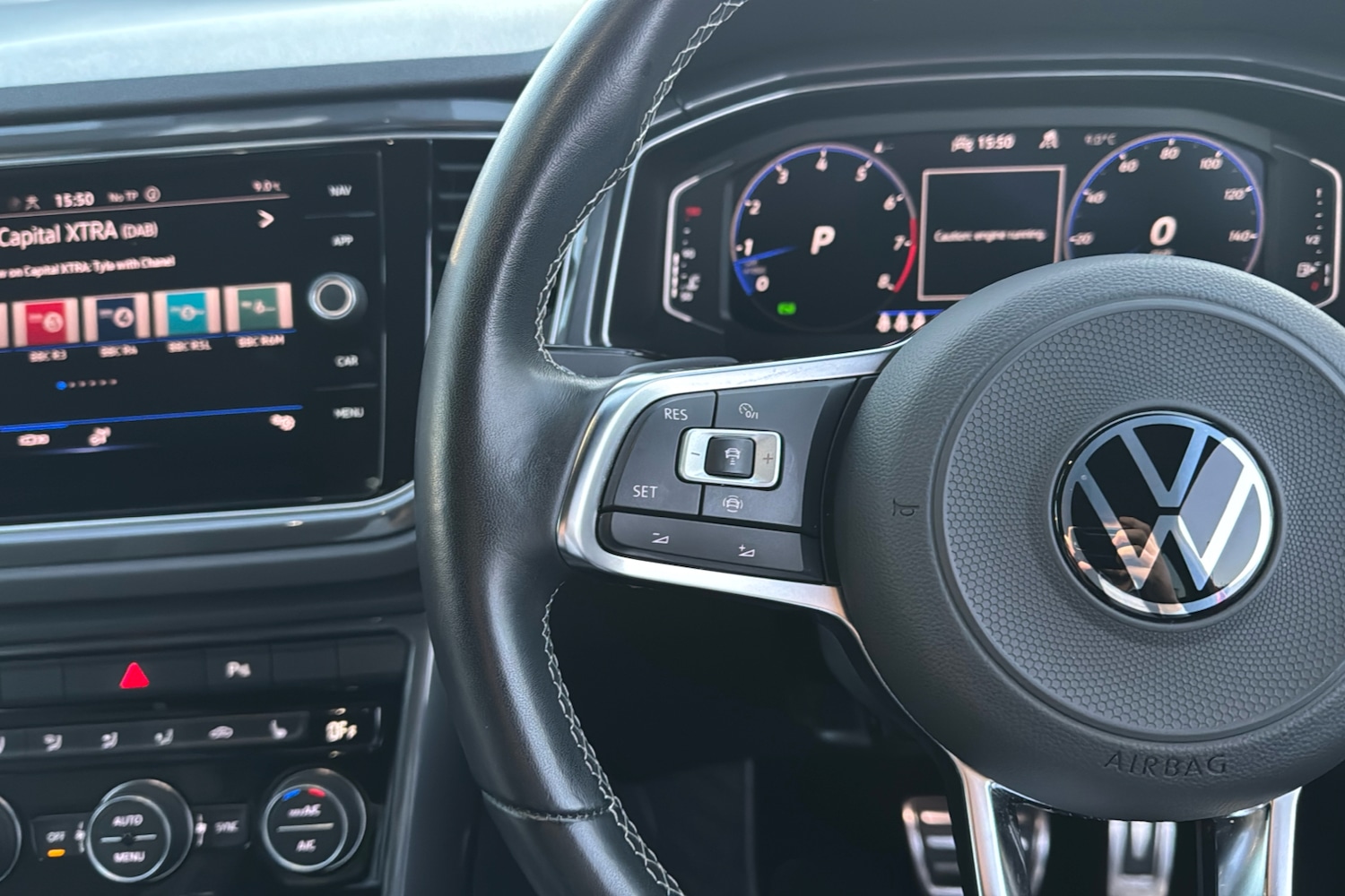 Used Volkswagen T-Roc 2022 for sale - 76757309: Photo 17