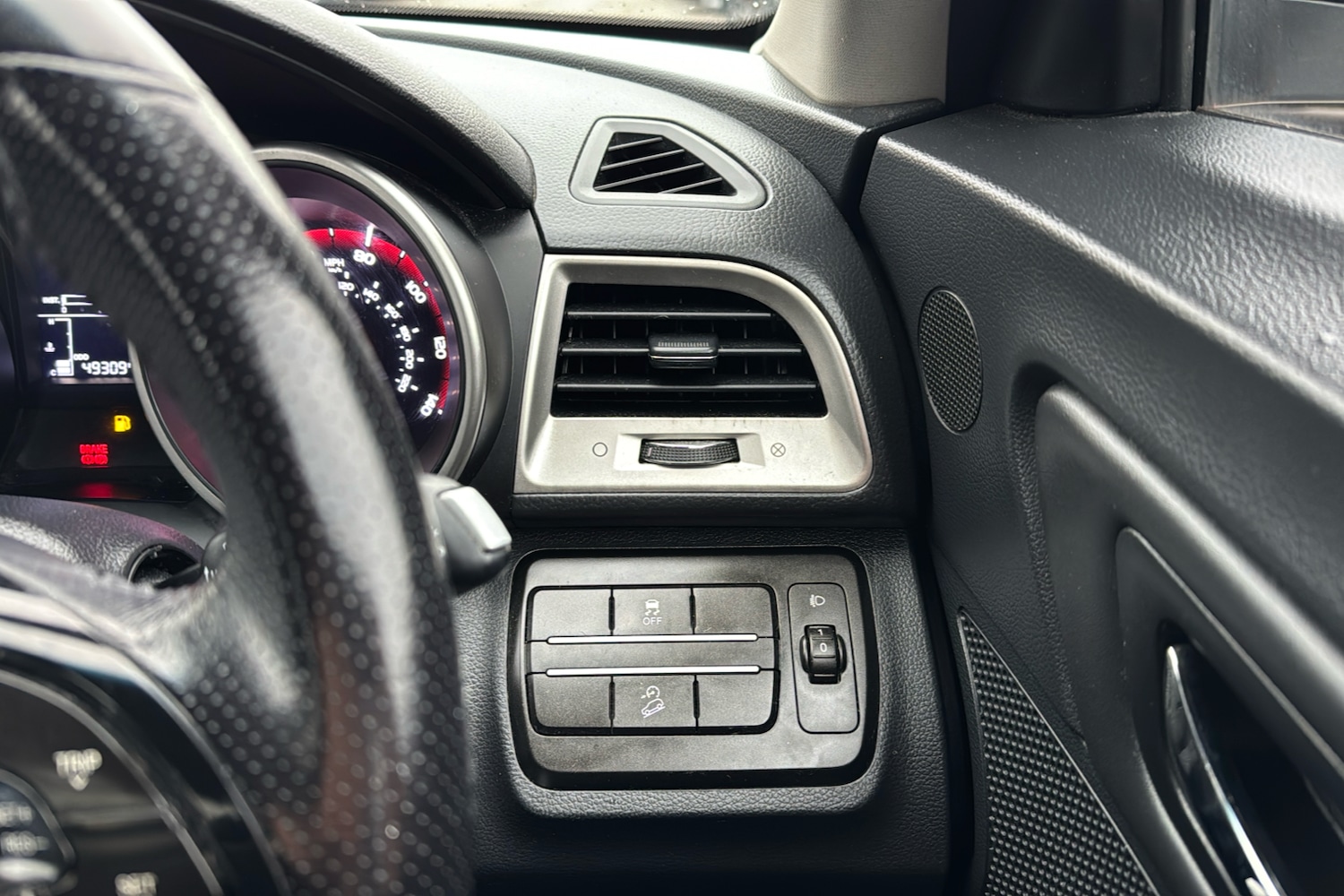 Used Ssangyong Tivoli 2020 for sale - 77617633: Photo 23