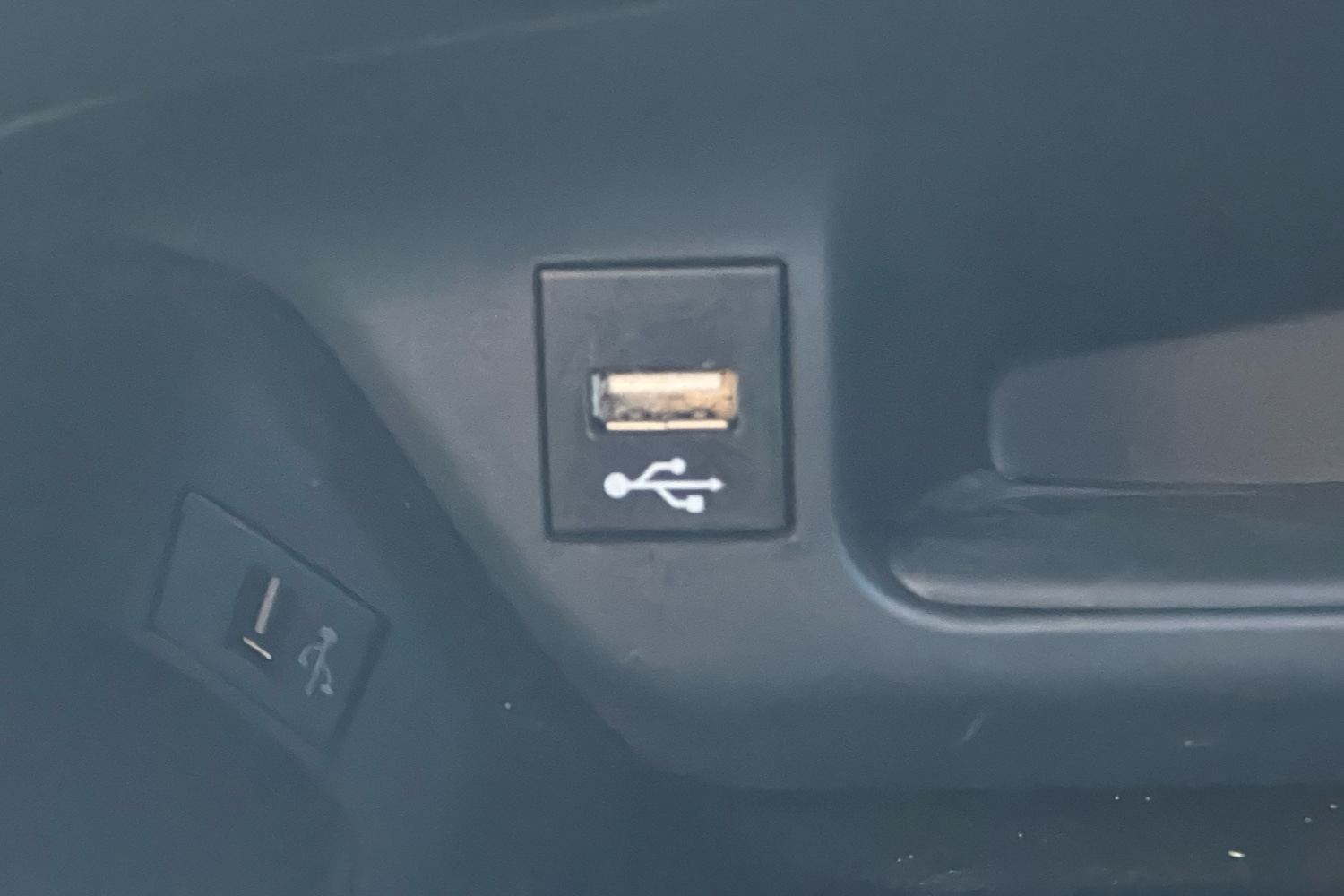 Used Toyota C-HR 2021 for sale - 77577587: Photo 22