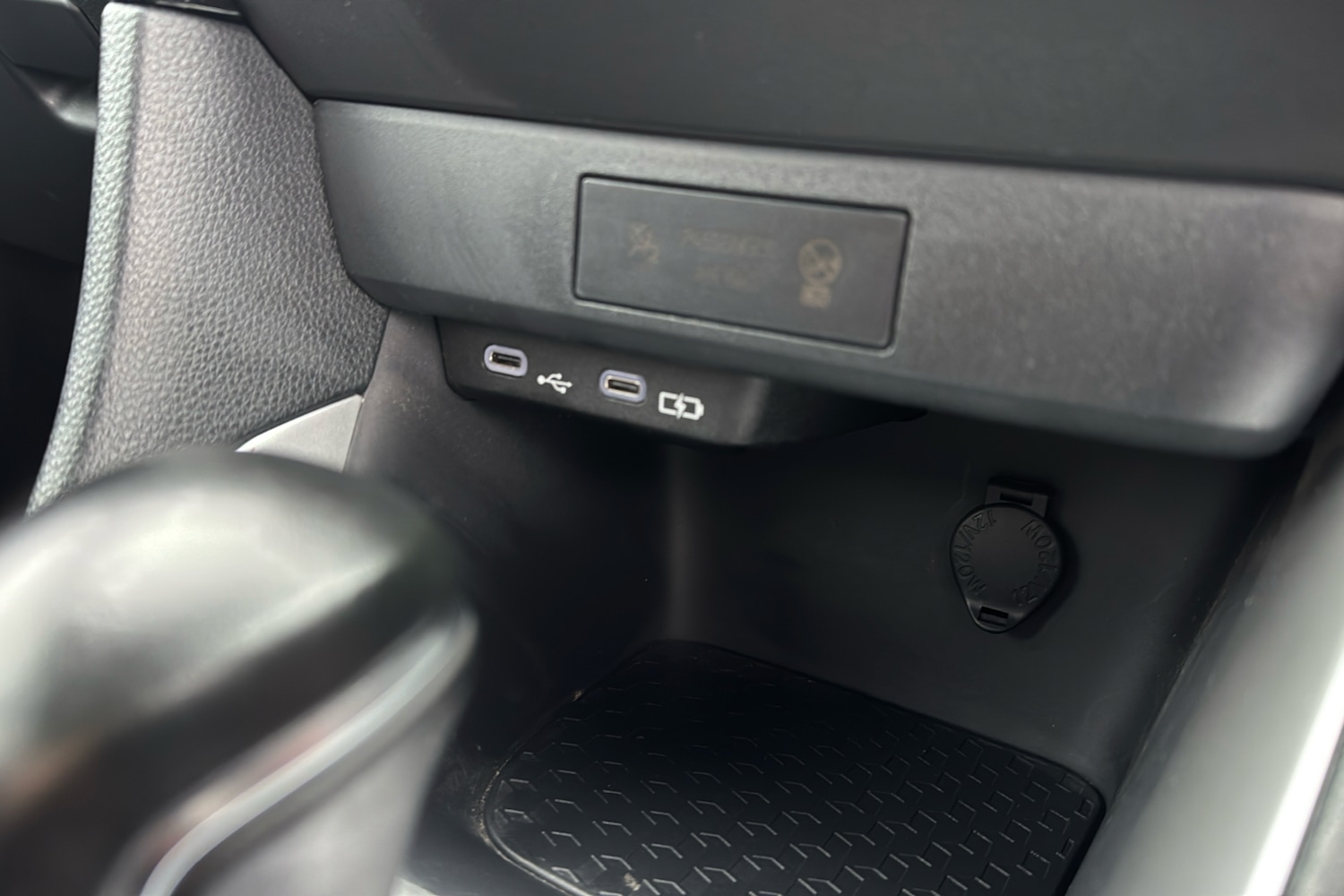 Used Mazda Mazda2 2024 for sale - 76980685: Photo 22