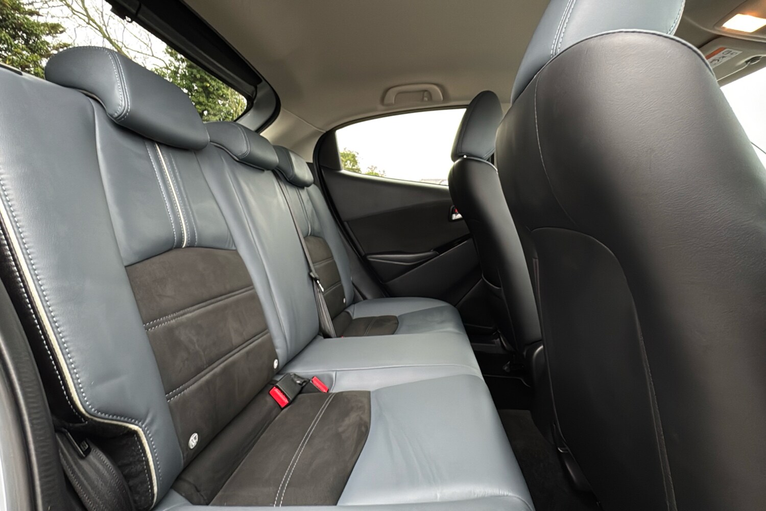 Used Mazda Mazda2 2022 for sale - 77758194: Photo 12