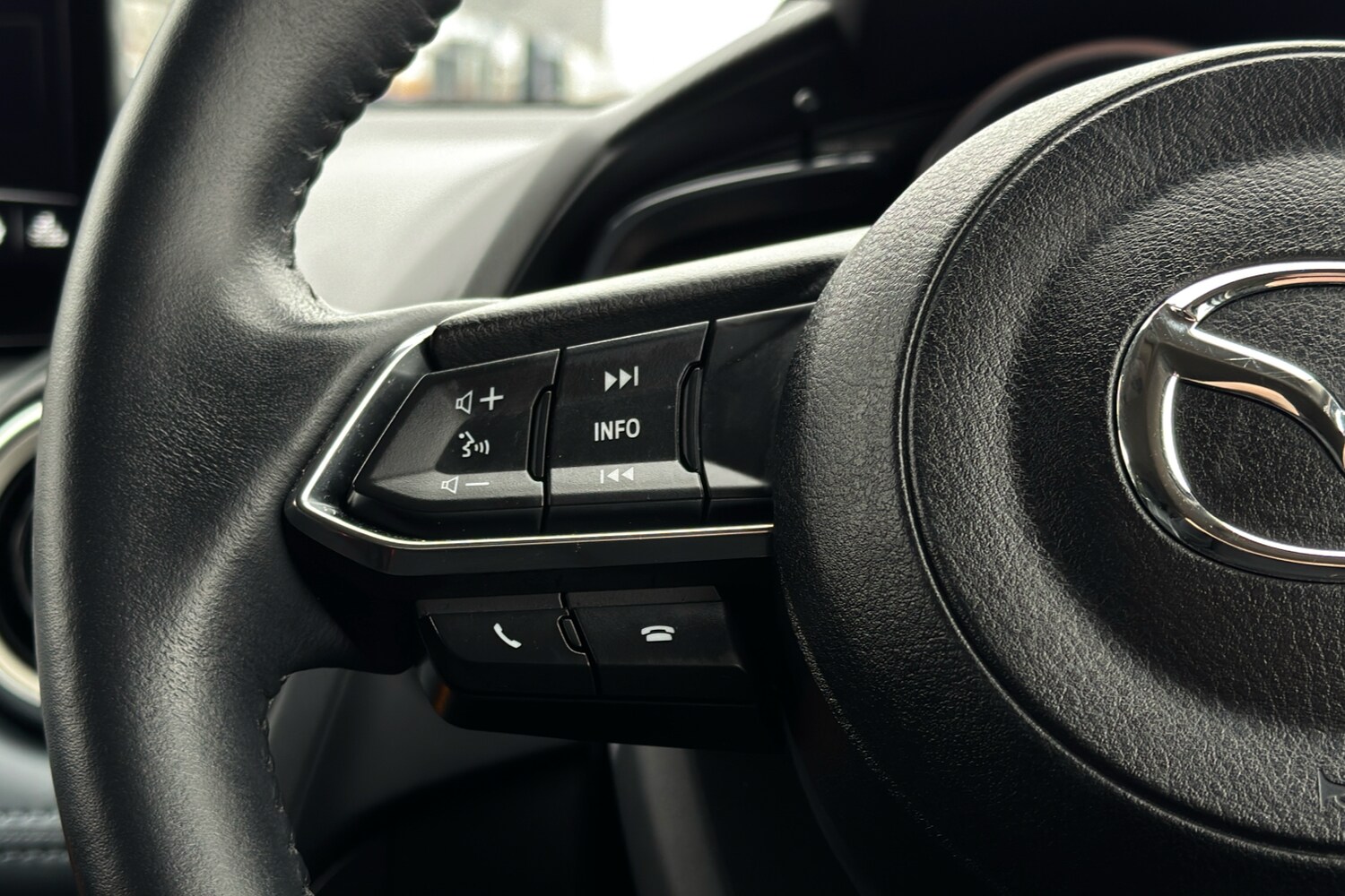 Used Mazda Mazda2 2022 for sale - 77758194: Photo 17