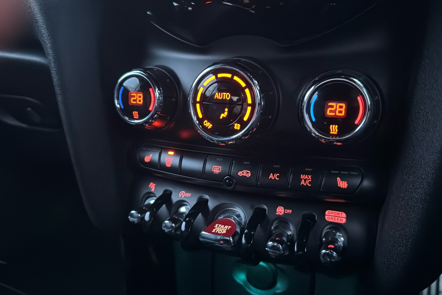 Used MINI Convertible 2019 for sale - 77502503: Photo 16