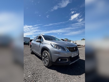 Used Peugeot 2008 2018 for sale - 78748261: Photo