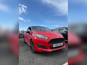 Used Ford Fiesta 2015 for sale - 78268883: Photo