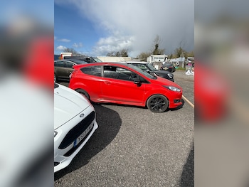 Used Ford Fiesta 2015 for sale - 78268883: Photo