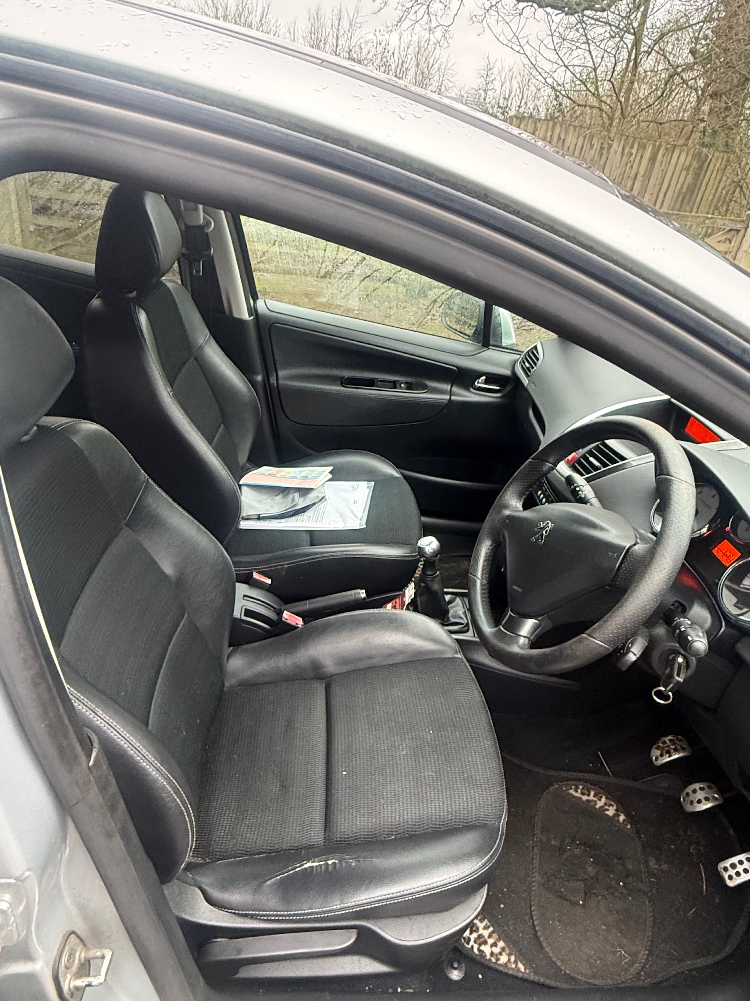 Used Peugeot 207 2011 for sale - 77409727: Photo 9