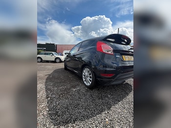 Used Ford Fiesta 2015 for sale - 78605316: Photo