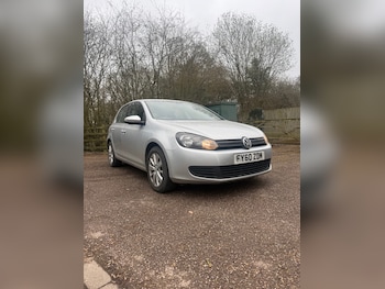 Used Volkswagen Golf 2010 for sale - 77782999: Photo