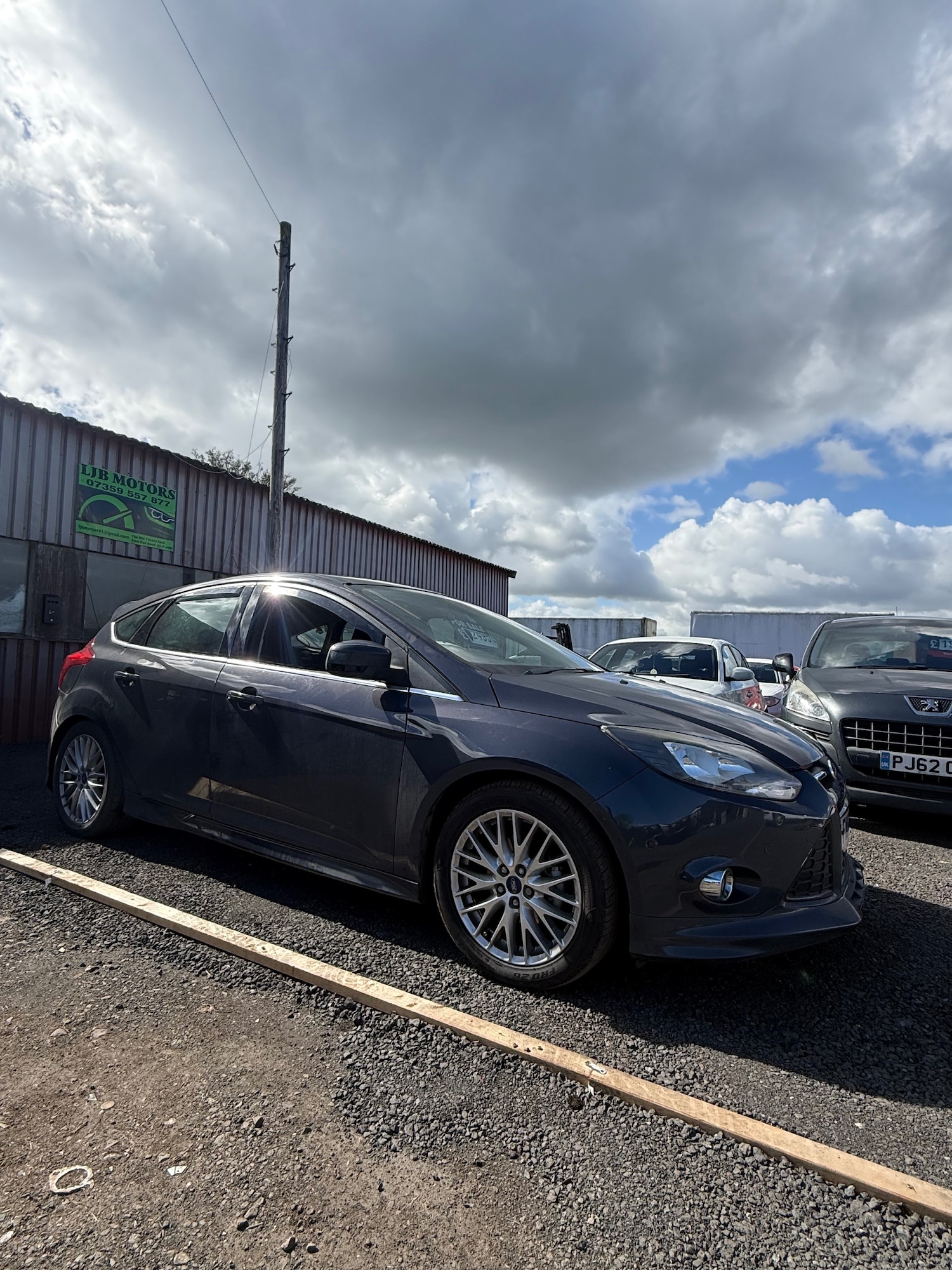 Used Ford Focus 2014 for sale - 78053630: Photo 3